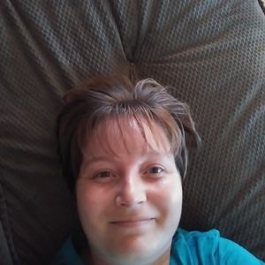 Meet your Posher, Lydia